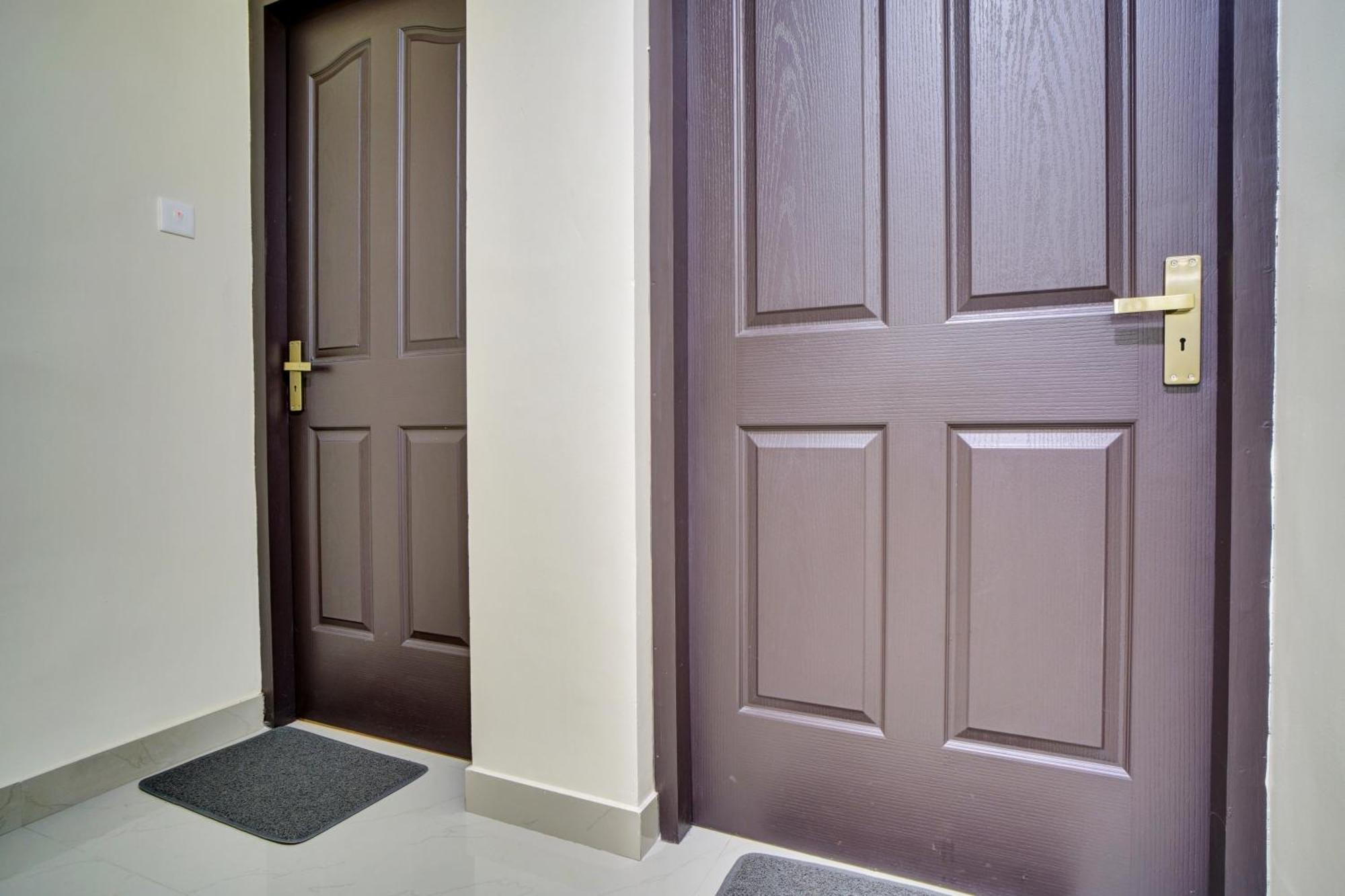 Hotel O Crystal Executive Suites Kochi Exterior photo